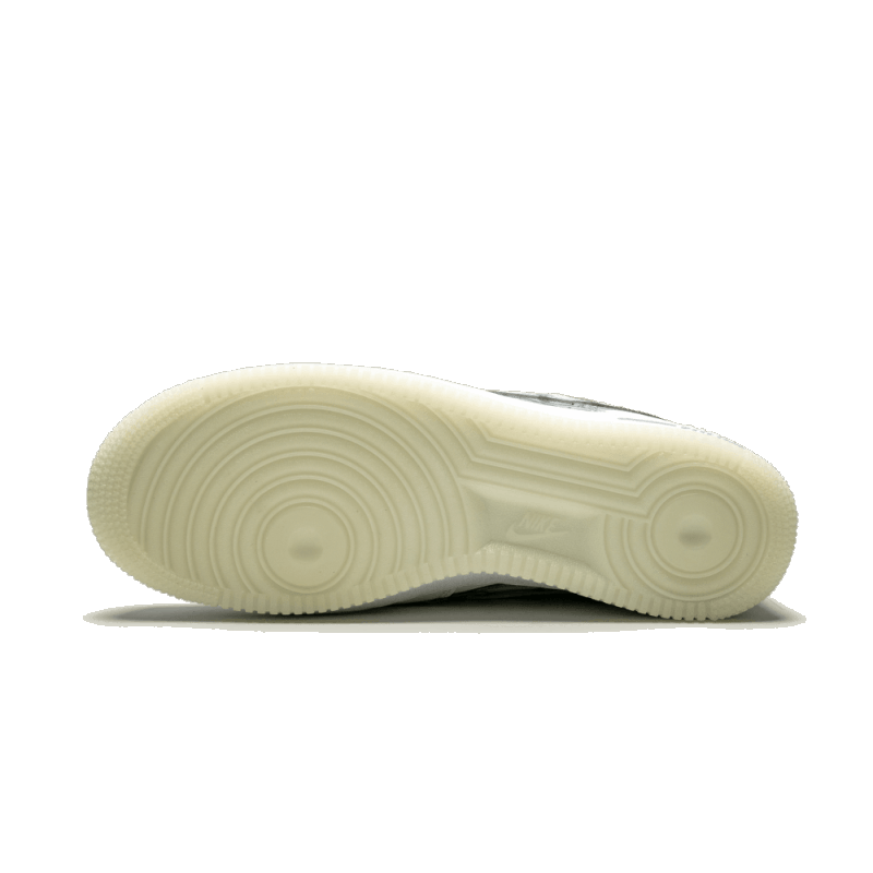 WHITE SKELETON HALLOWEEN