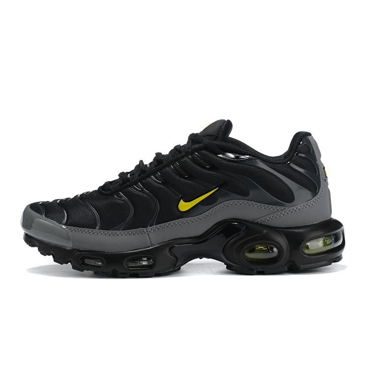 AIR MAX PLUS TN ‘BATMAN’