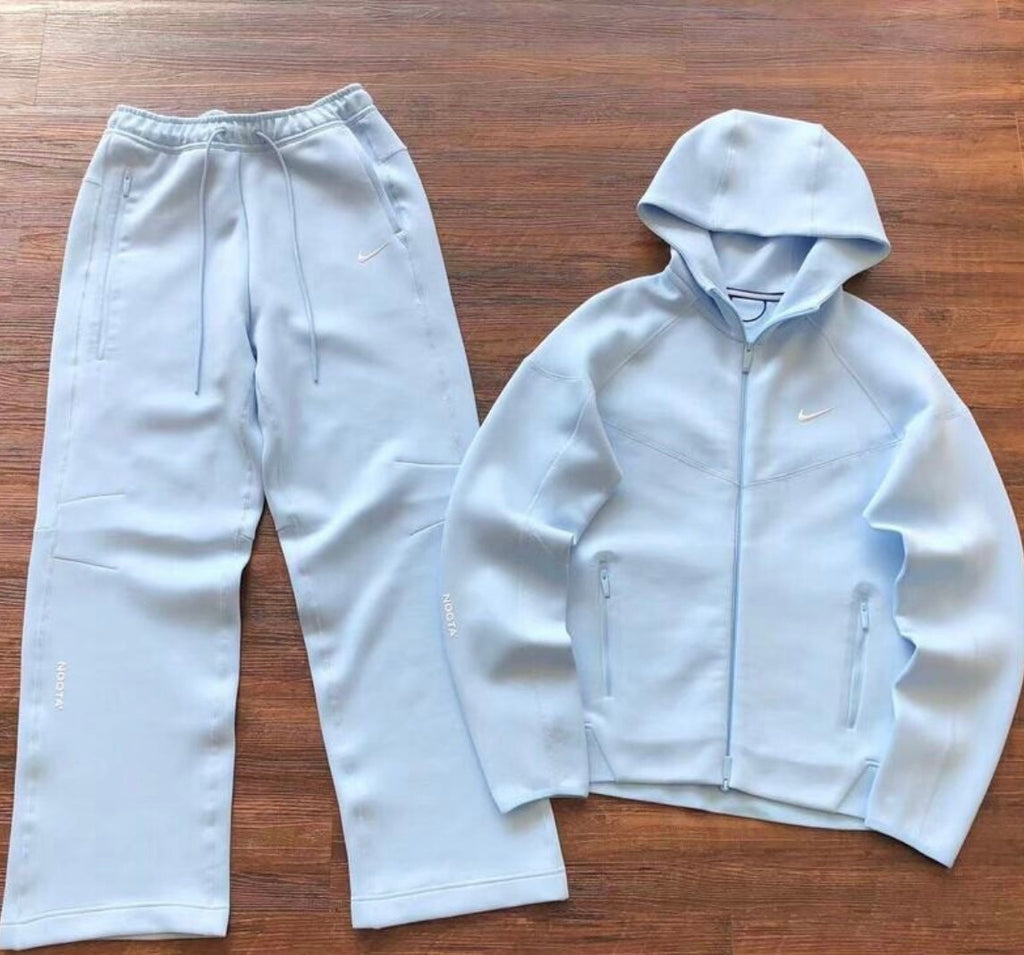 TRACKSUIT NK