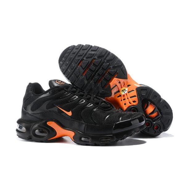 AIR MAX PLUS TN ‘BLACK ORANGE’